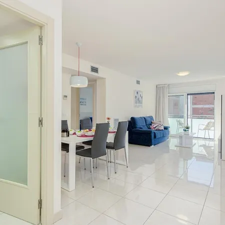 Apart-rent Francesc Macia 2º 2004 * Rosas